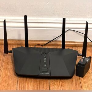 NETGEAR Nighthawk AX6 AX5400 6-Stream WiFi Black Router Dual Band 2500 sq ft
